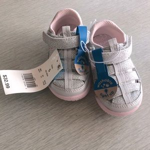 Stride Rite light up toddler sandals size 5